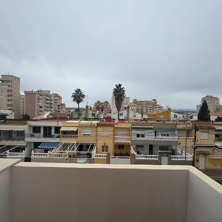 דירה Yanis טורבייחה